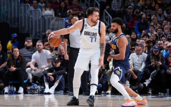 NBA-独行116-115侠险胜掘金 约基奇19+8+8小哈达威29分 东契奇三双